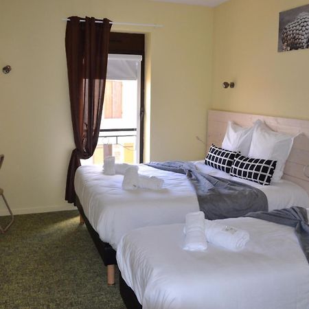 Hotel La Couronne มาร์ม็องด์ ภายนอก รูปภาพ