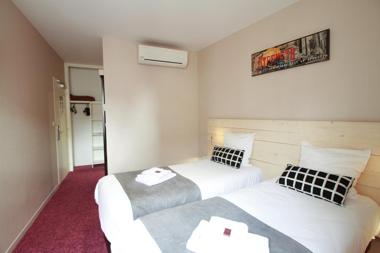 Hotel La Couronne มาร์ม็องด์ ภายนอก รูปภาพ