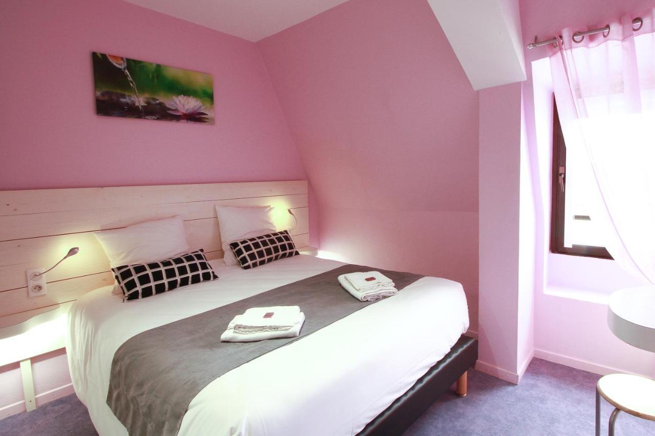 Hotel La Couronne มาร์ม็องด์ ภายนอก รูปภาพ